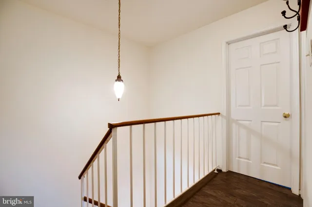 $2,950 | 5772 Crownleigh Court, Burke, VA 22015