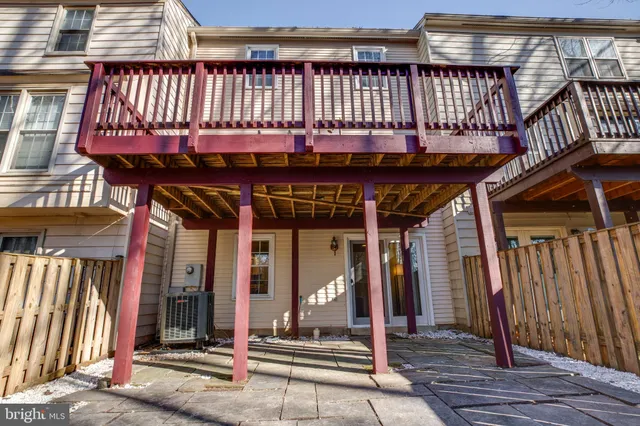 $2,950 | 5772 Crownleigh Court, Burke, VA 22015