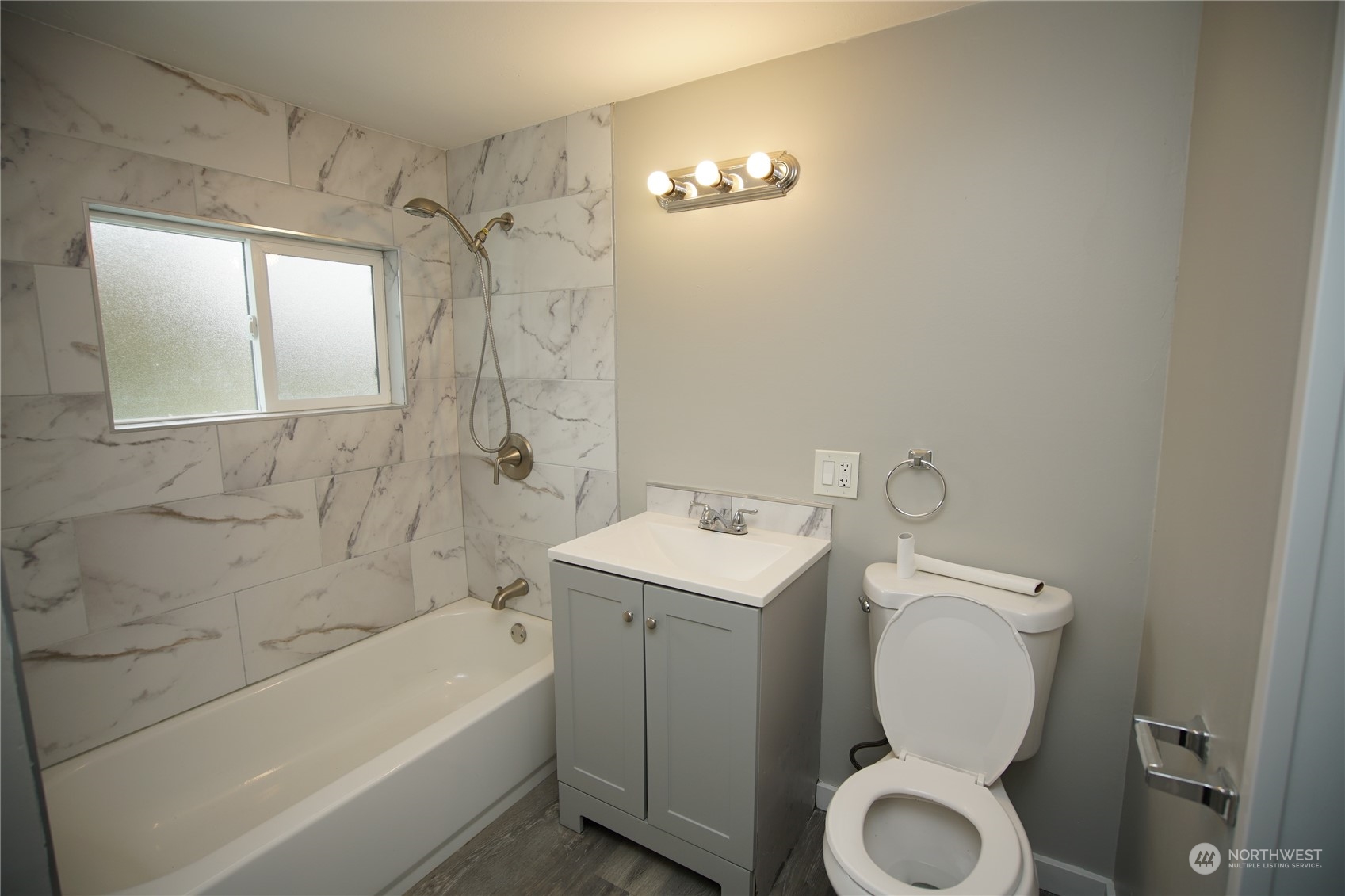 1911 Harding Road Aberdeen, WA 98520 - Photo 13 of 24