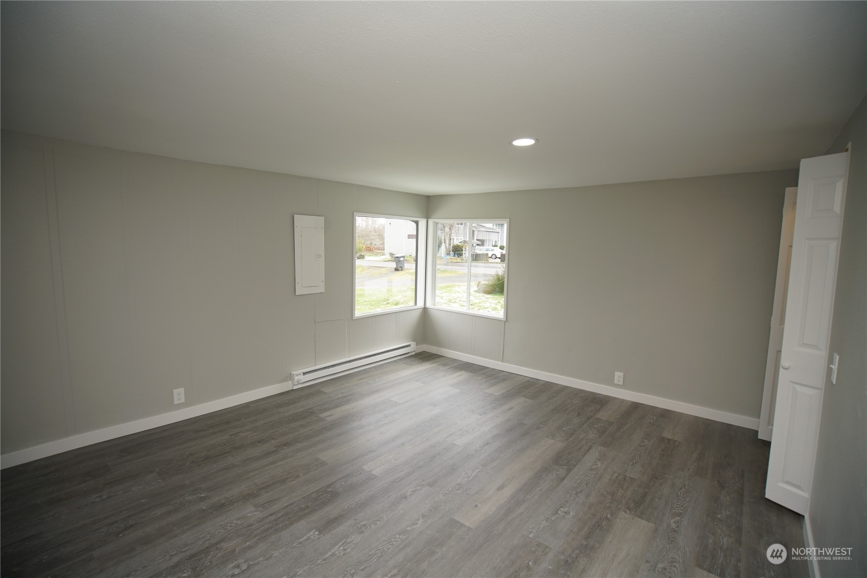 1911 Harding Road Aberdeen, WA 98520 - Photo 15 of 24