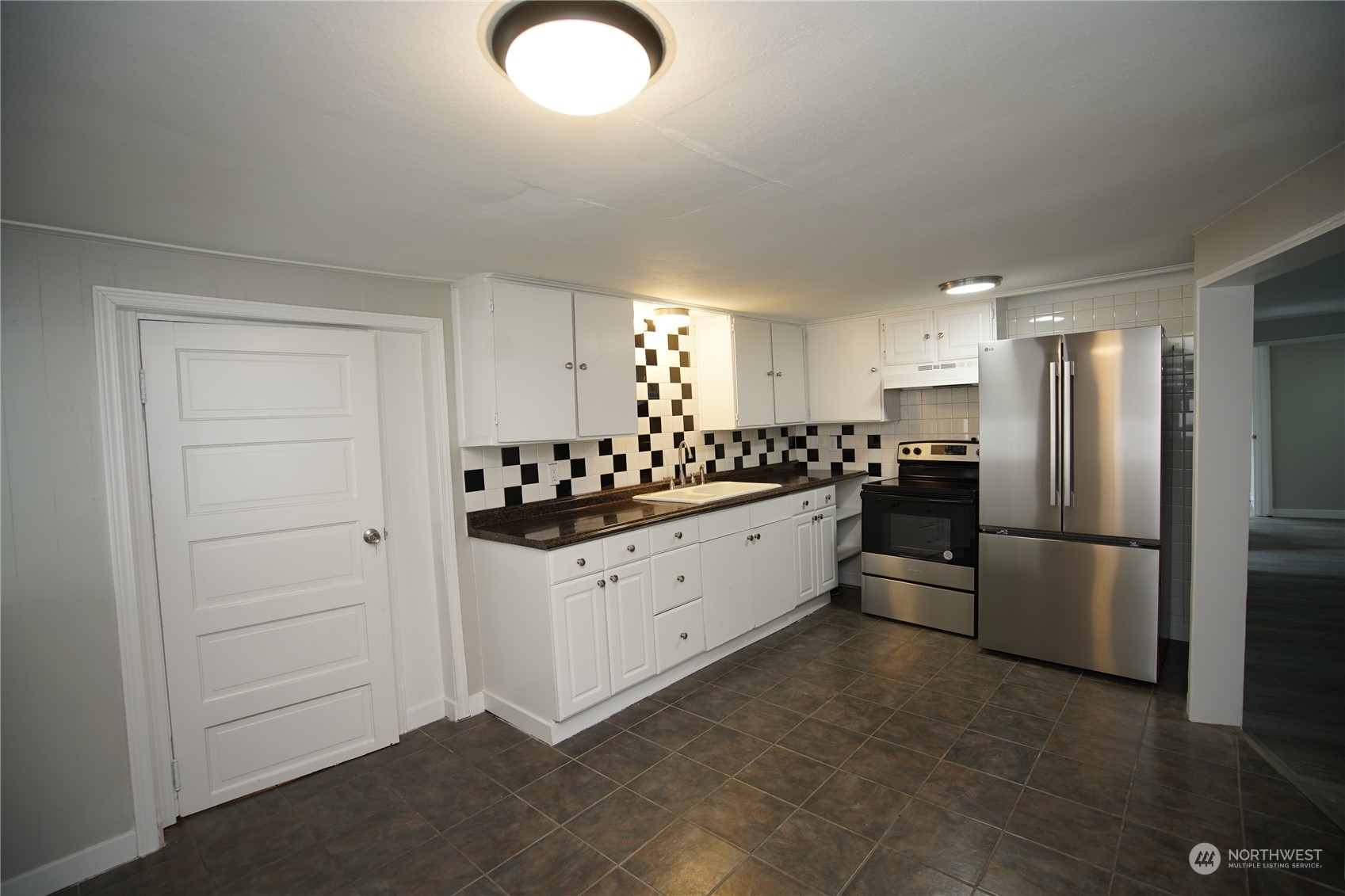 1911 Harding Road Aberdeen, WA 98520 - Photo 21 of 24