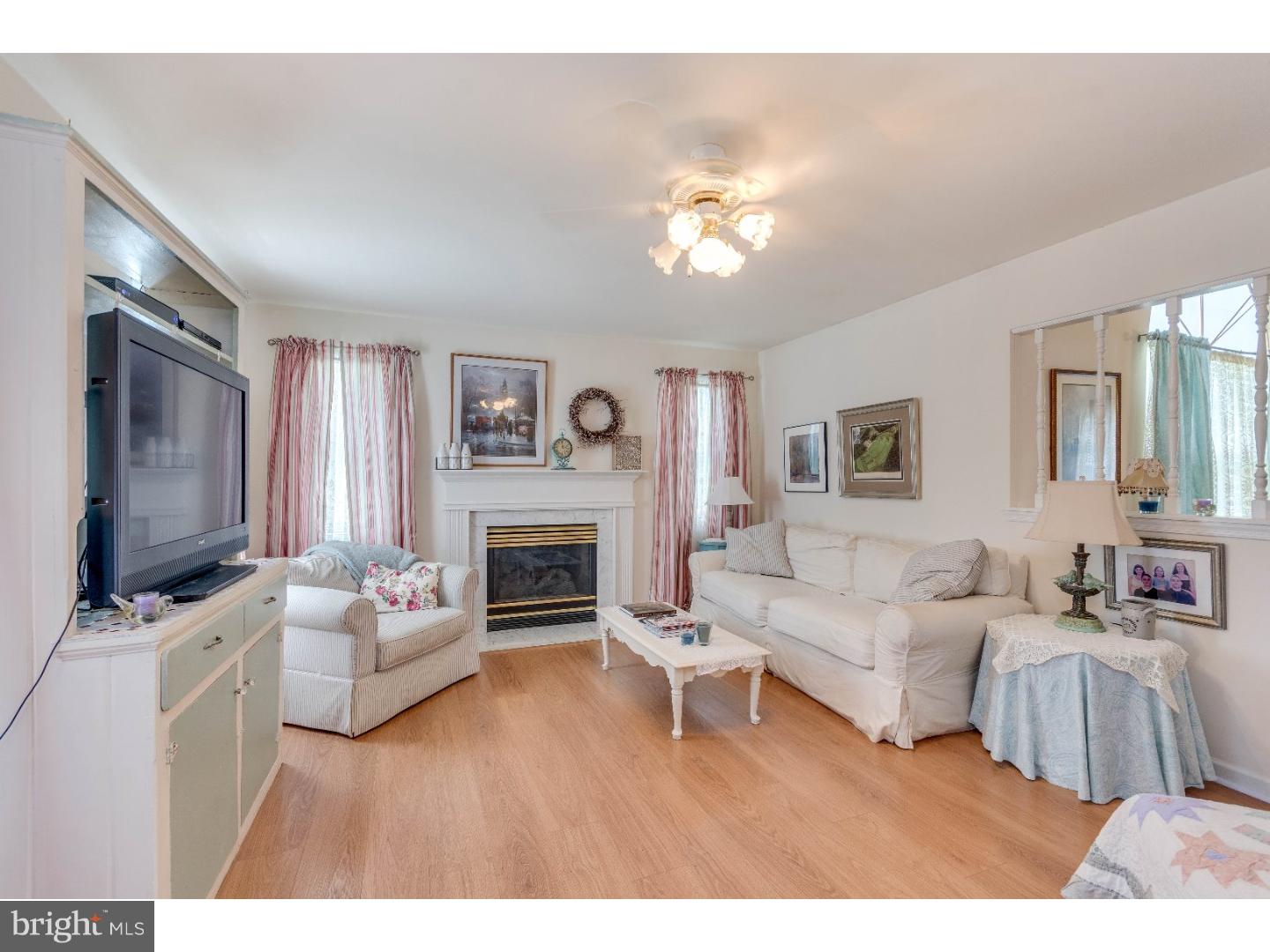419 Country Way Mickleton, NJ 08056 - Photo 2 of 22 Gallery Image 2