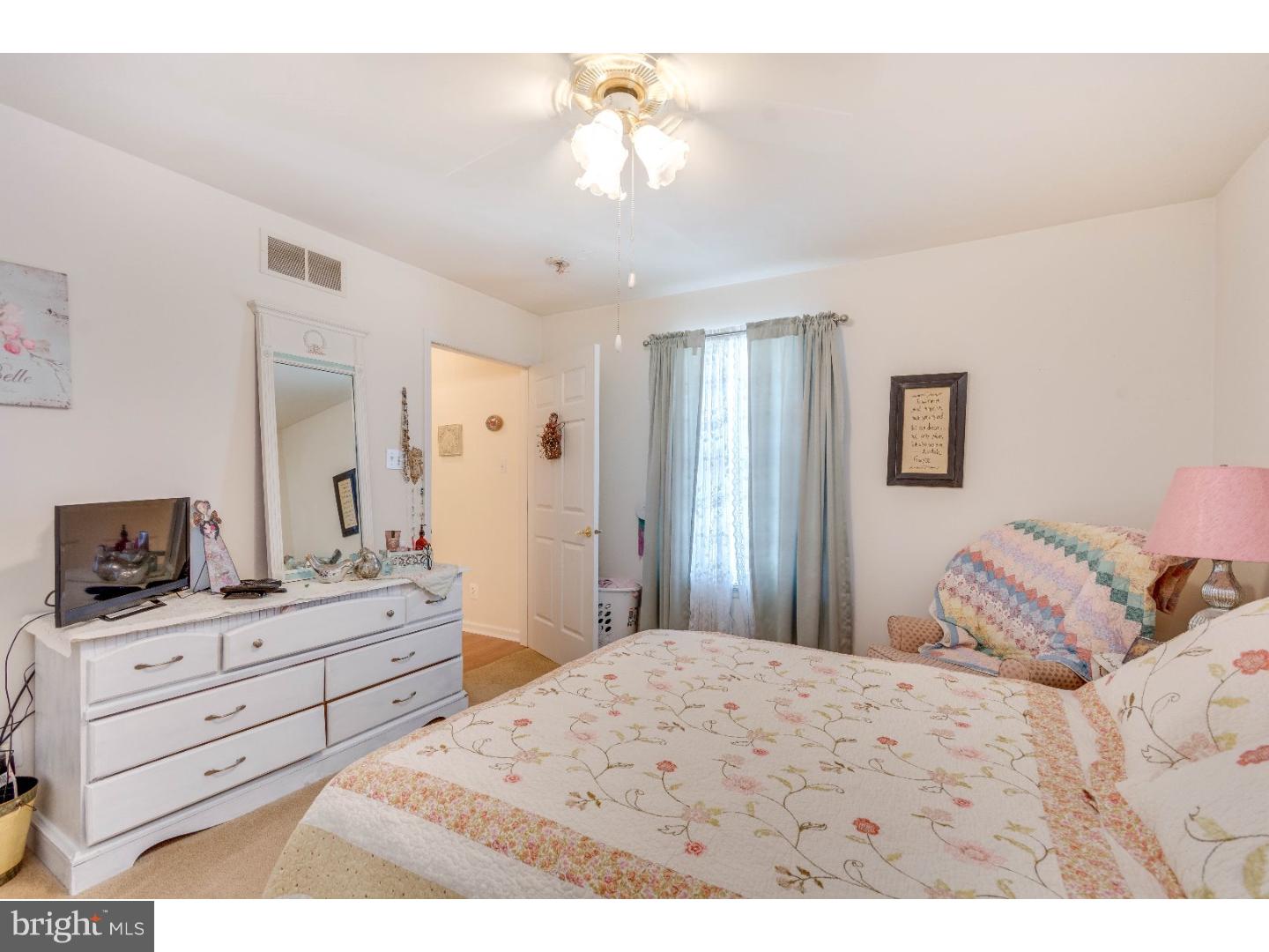 419 Country Way Mickleton, NJ 08056 - Photo 13 of 22 Gallery Image 13