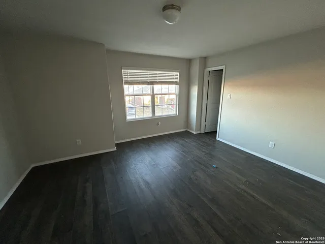 $2,600 | 8531 Laxey Wheel, San Antonio, TX 78254