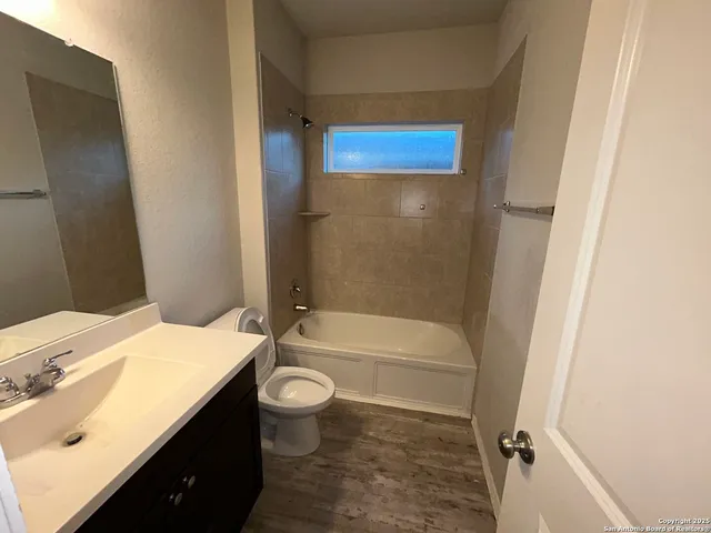 $2,600 | 8531 Laxey Wheel, San Antonio, TX 78254