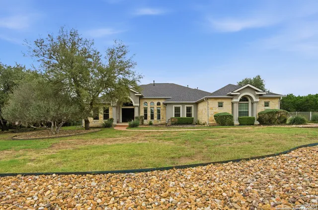 $793,000 | 8532 Verano Drive, San Antonio, TX 78266