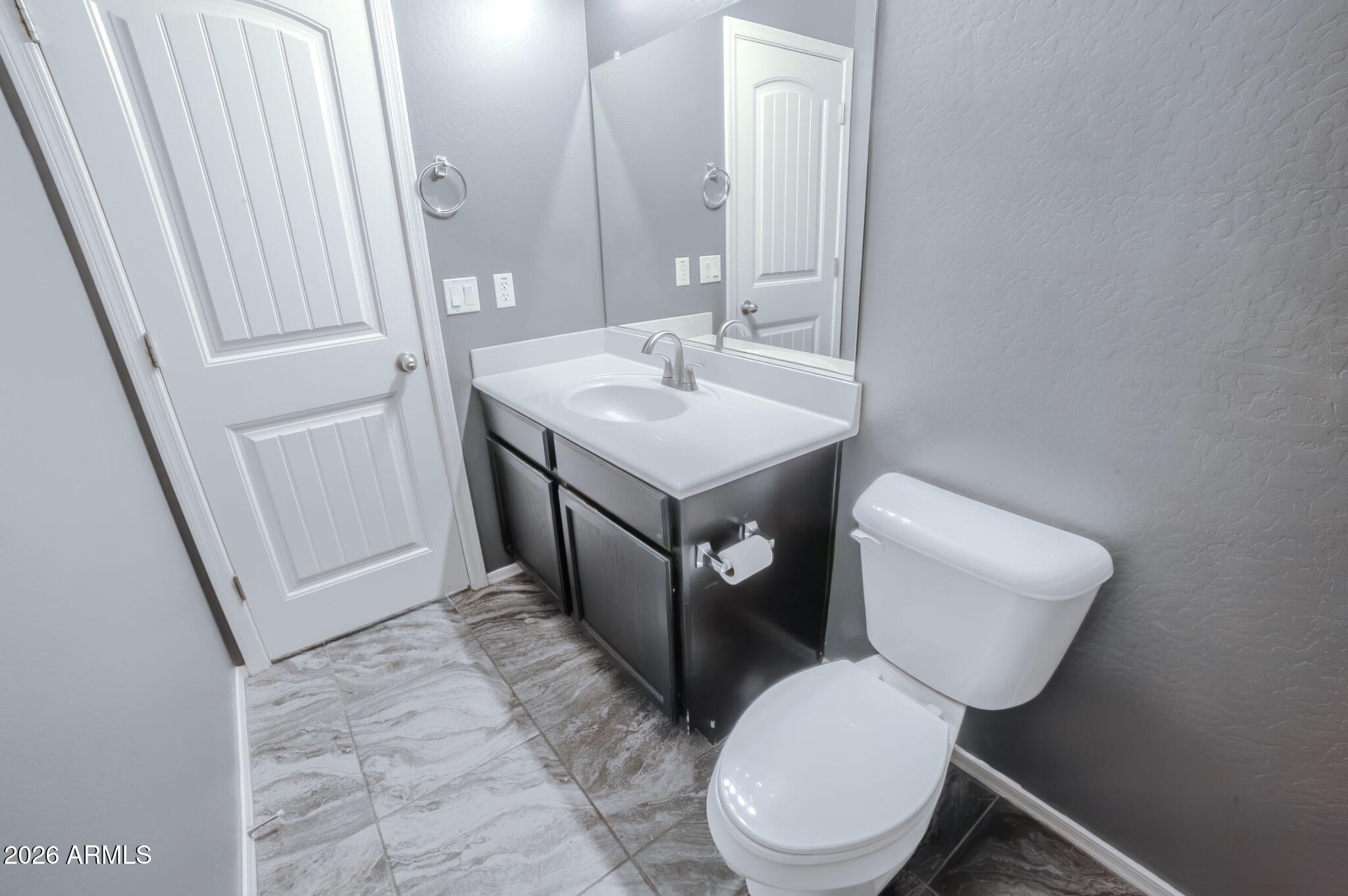 4714 West Fremont Rd. Laveen, AZ 85339 - Photo 8 of 31