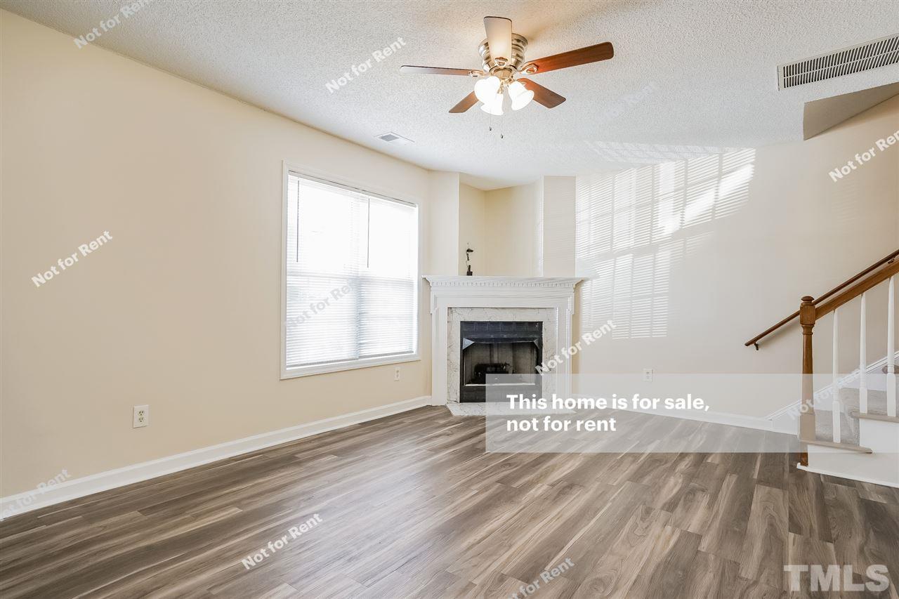 2207 Violet Bluff Court Raleigh, NC 27610 - Photo 3 of 25 Gallery Image 3