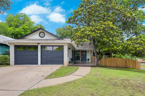 $425,000 | 1800 Rainy Meadows Drive, Austin, TX 78758