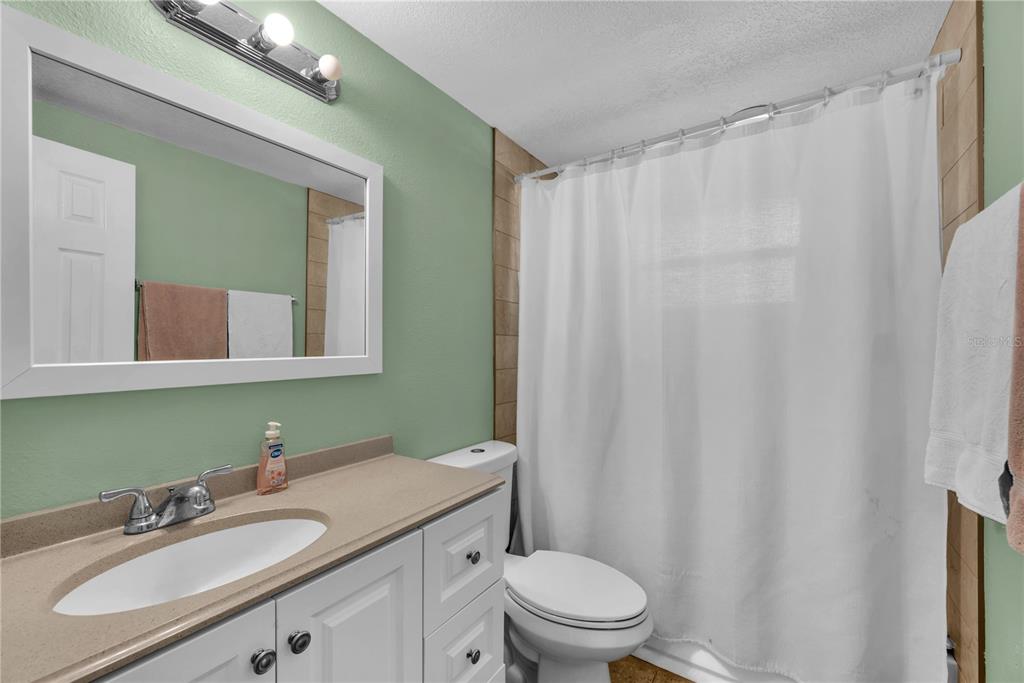 1815 30th Street Southeast Ruskin, FL 33570 - Photo 24 of 31