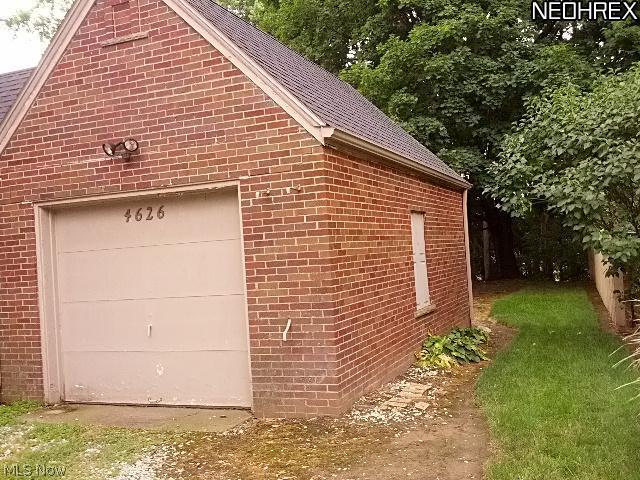 4626 17th Street Northwest Canton, OH 44708 - Photo 2 of 10 Garage