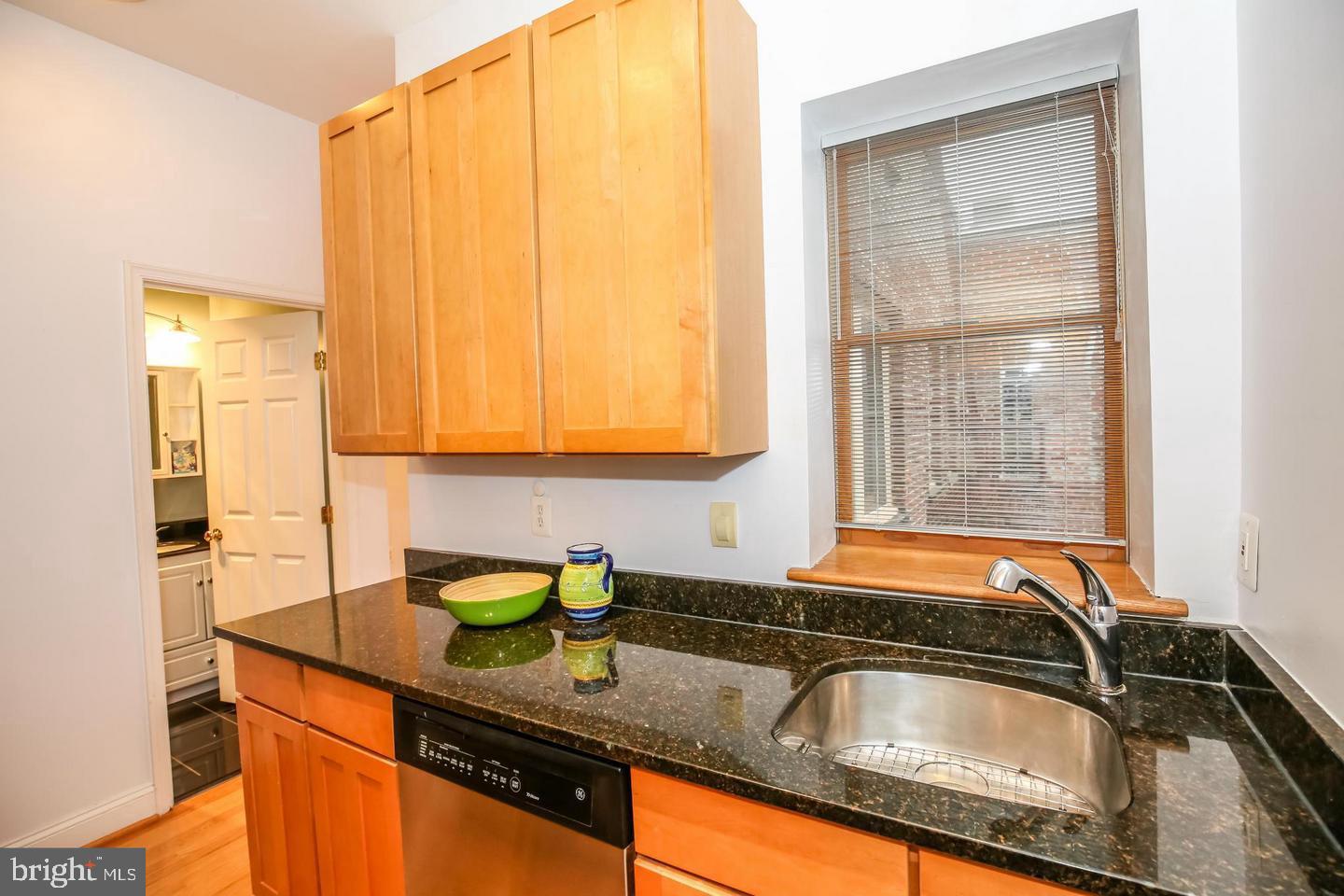 1427 Chapin Street Northwest, Unit 301 Washington, DC 20009 - Photo 7 of 14