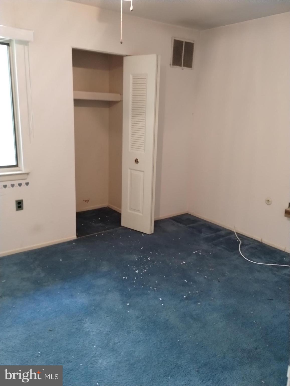 1706 Timber Creek Road Lindenwold, NJ 08021 - Photo 10 of 15 2nd bedroom