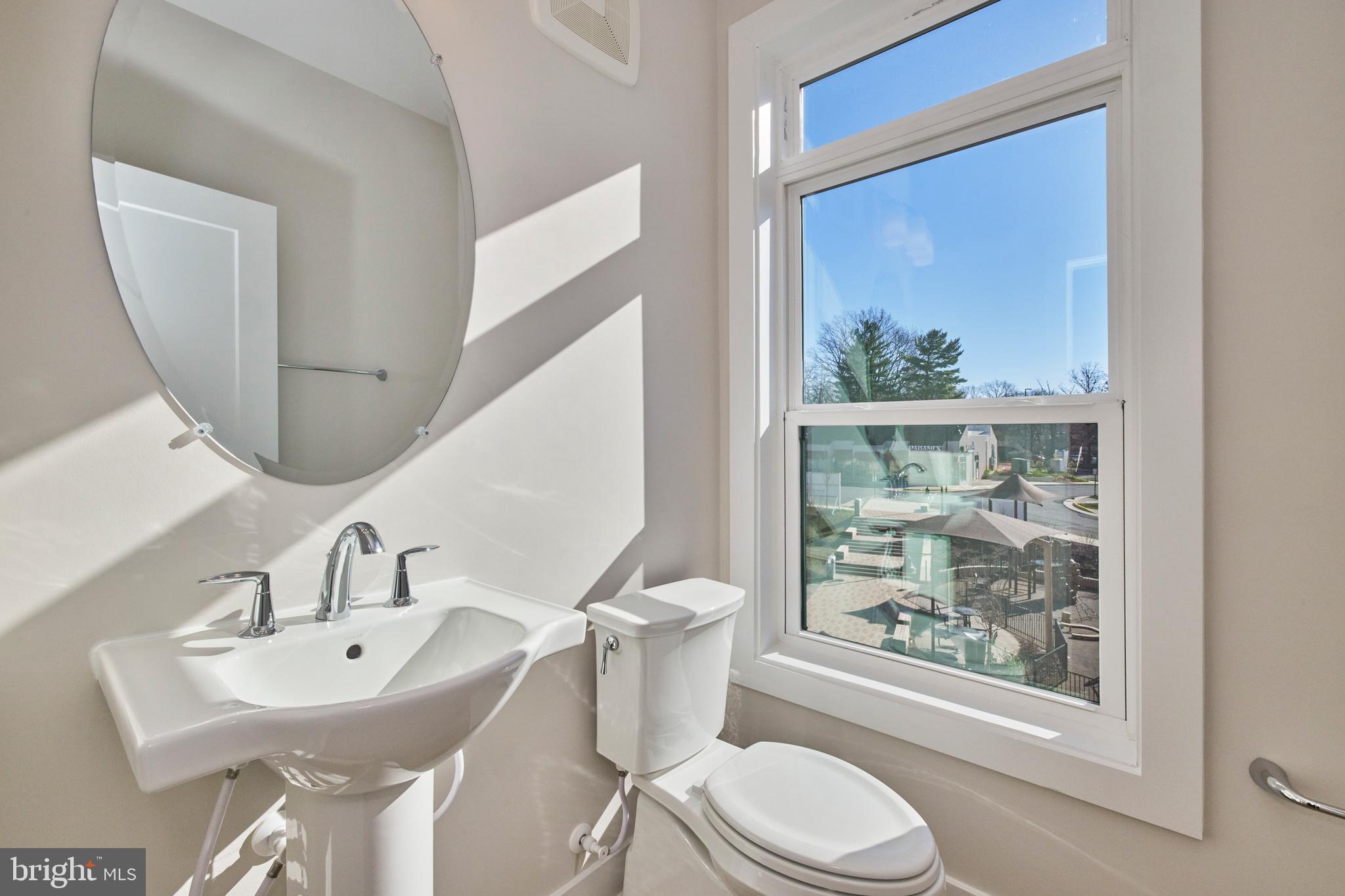 1682 Bandit Loop, Unit 14B Reston, VA 20190 - Photo 20 of 44 Powder Room