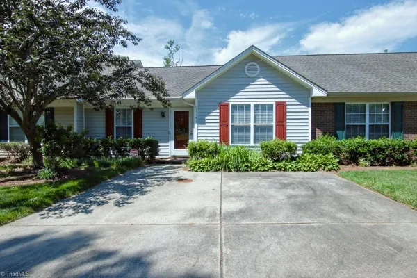 $235,000 | 3141 Woodpoint Street, Jamestown, NC 27282