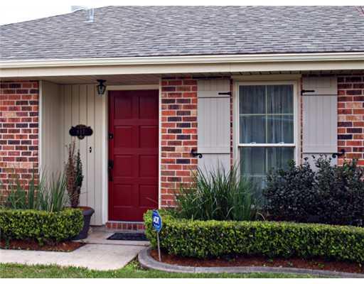 817 Park Ridge Drive River Ridge, LA 70123 - Photo 2 of 17 Gallery Image 2