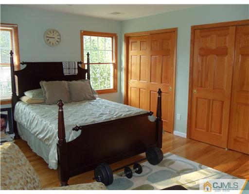 22 Frances Road Edison, NJ 08820 - Photo 22 of 25