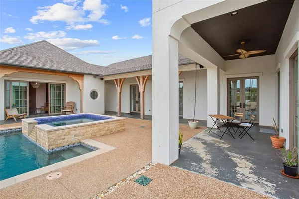 $1,154,400 | 474 Private Road 305, Gatesville, TX 76528