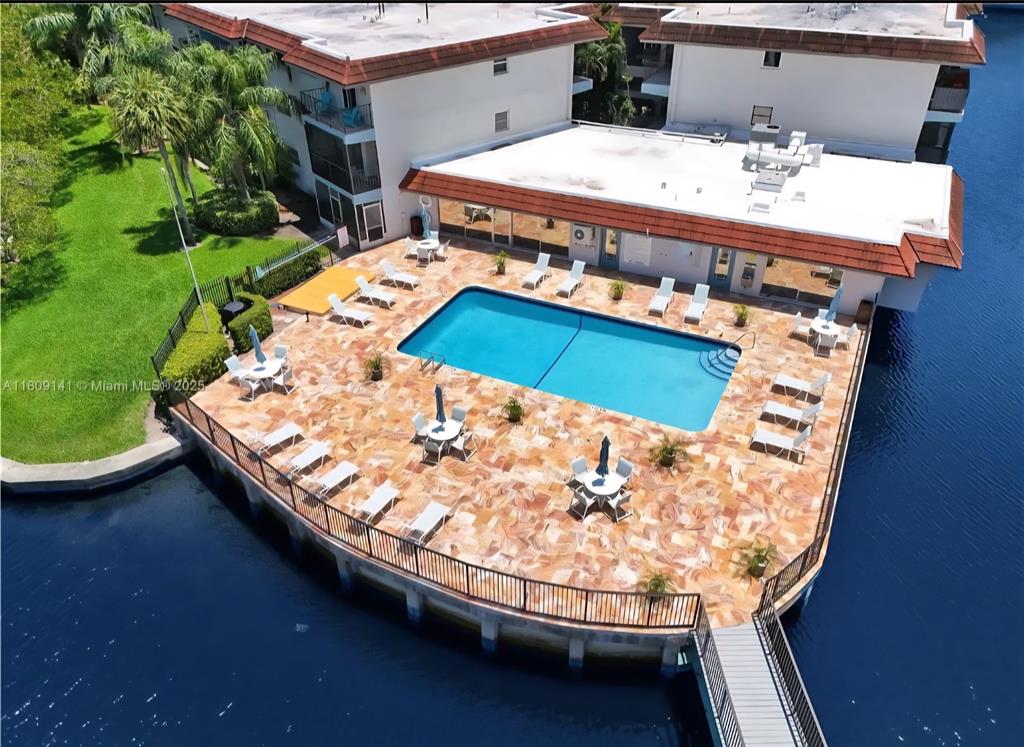 1785 North Andrews Square, Unit 308E Fort Lauderdale, FL 33311 - Photo 17 of 23