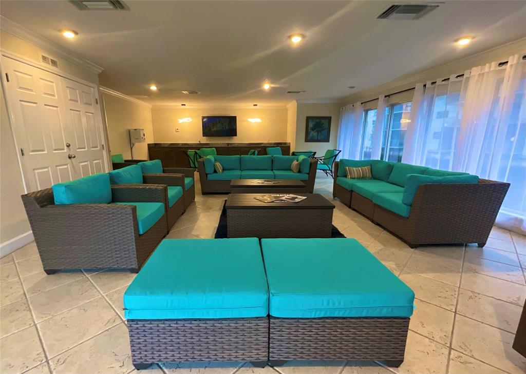 1785 North Andrews Square, Unit 308E Fort Lauderdale, FL 33311 - Photo 20 of 23