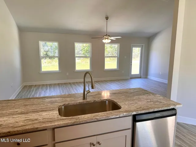 $316,000 | 6288 Emerald Lk Drive, Biloxi, MS 39532