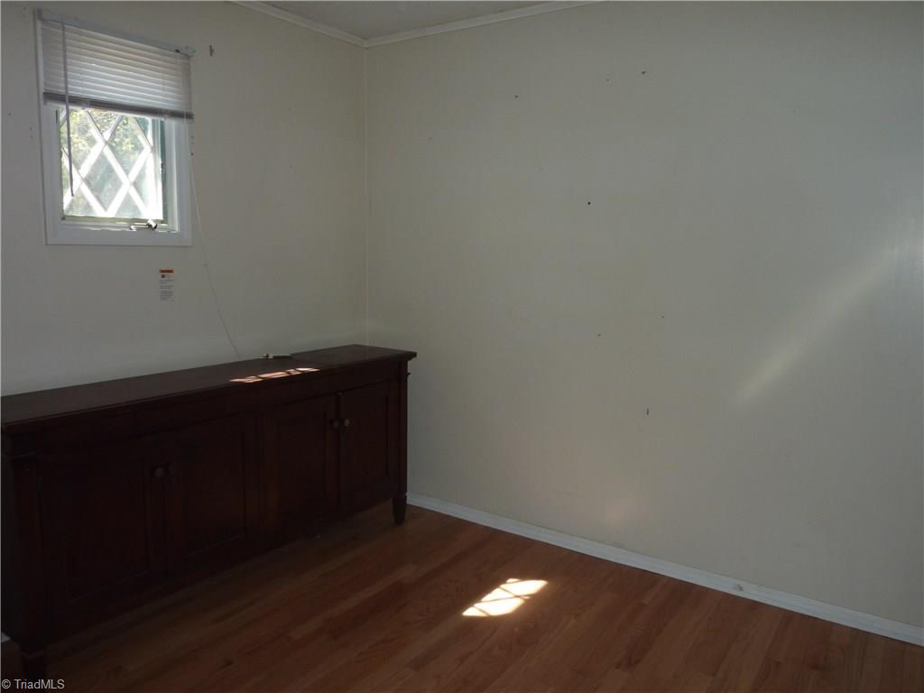 910 Hickory Chapel Road High Point, NC 27260 - Photo 16 of 20 Gallery Image 16