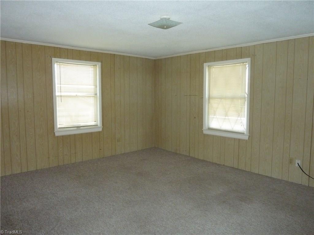 910 Hickory Chapel Road High Point, NC 27260 - Photo 17 of 20 Gallery Image 17