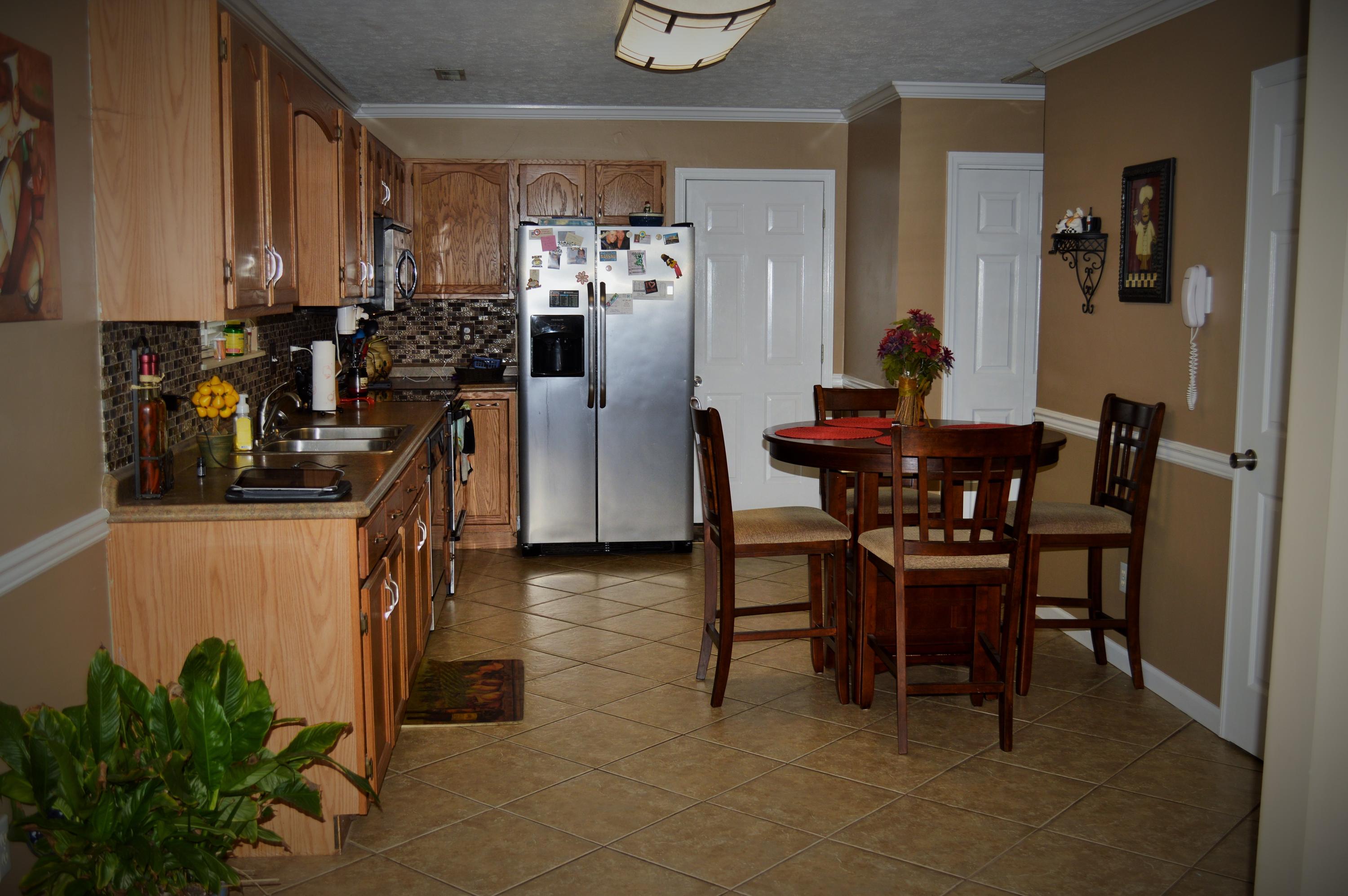 301 Granville Conner Road Powell, TN 37849 - Photo 7 of 21 DSC_0095