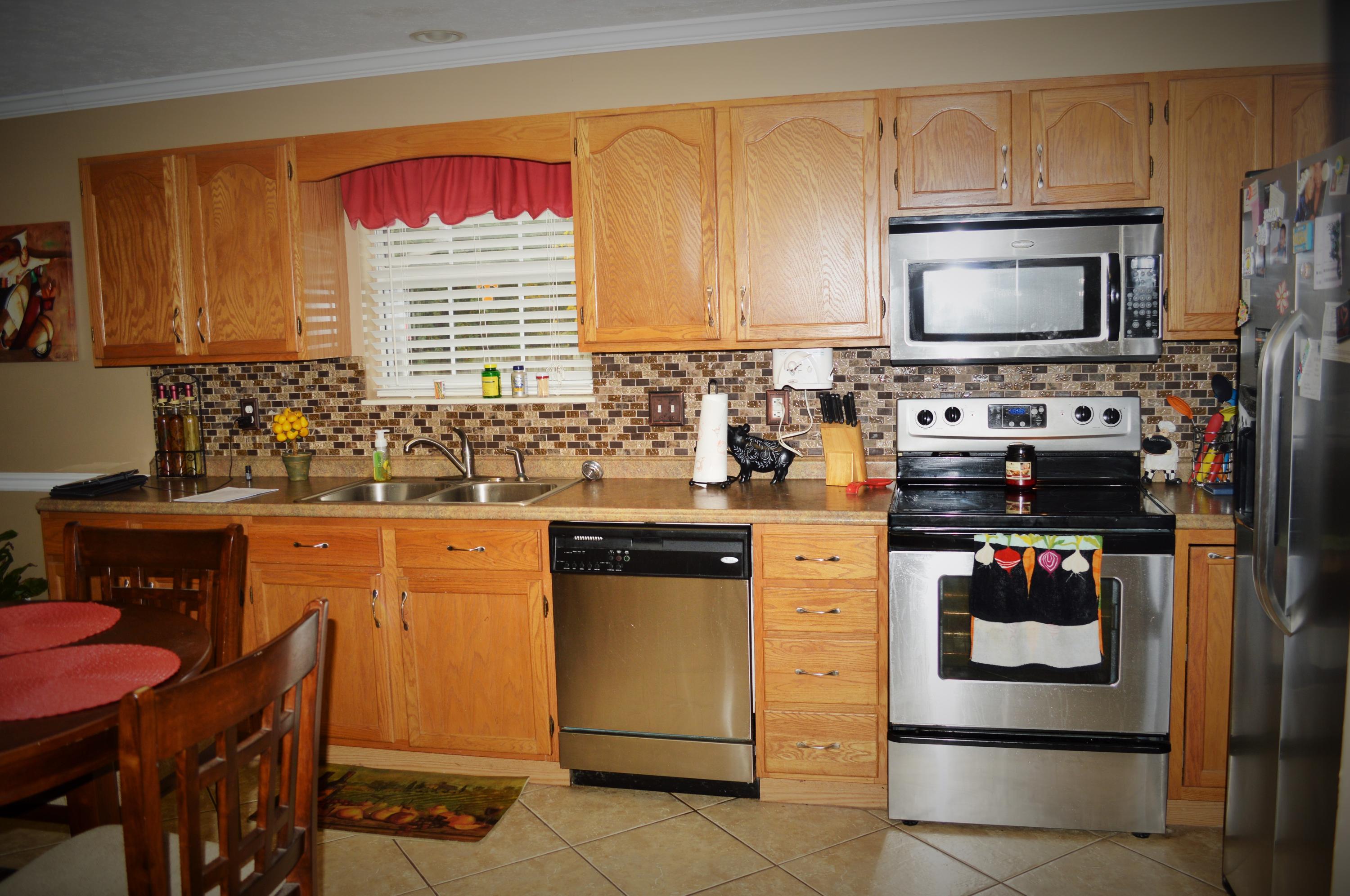 301 Granville Conner Road Powell, TN 37849 - Photo 9 of 21 DSC_0097