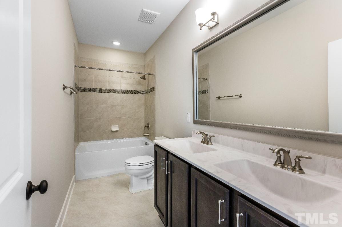 1416 Baileys Run Court Raleigh, NC 27606 - Photo 16 of 21