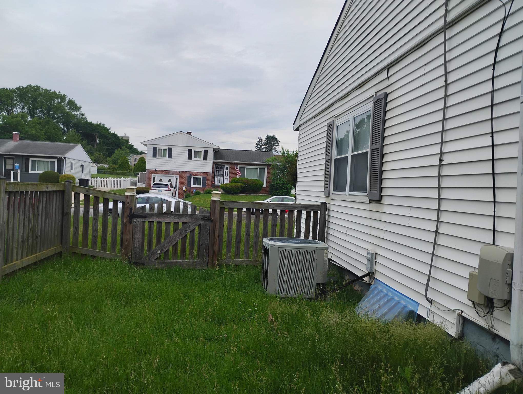 3733 Coronado Road Baltimore, MD 21244 - Photo 6 of 76
