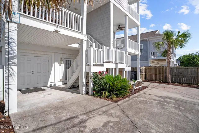 $725,000 | 1507 Mackerel Lane, Unit 1, Carolina Beach, NC 28428