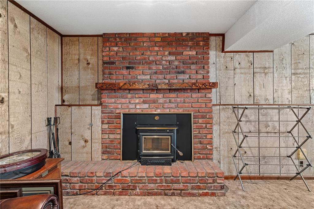 8636 Cedar Niles Road Lenexa, KS 66227 - Photo 28 of 57