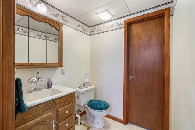 $475,000 | 8636 Cedar Niles Road, Lenexa, KS 66227