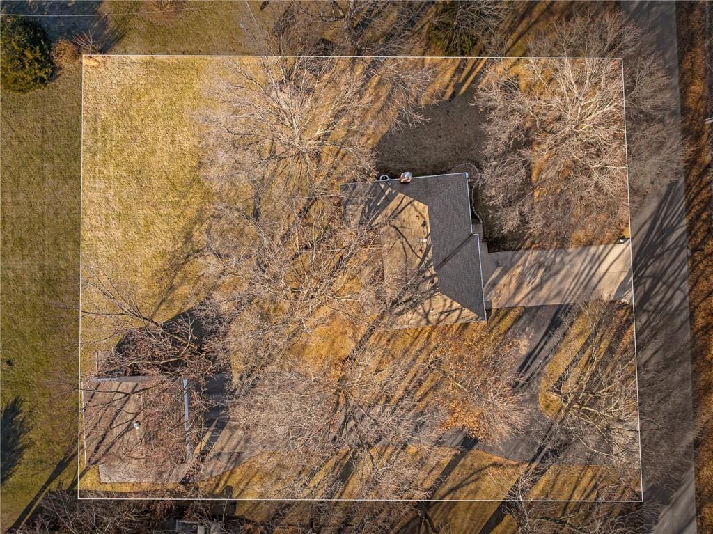 8636 Cedar Niles Road Lenexa, KS 66227 - Photo 56 of 57