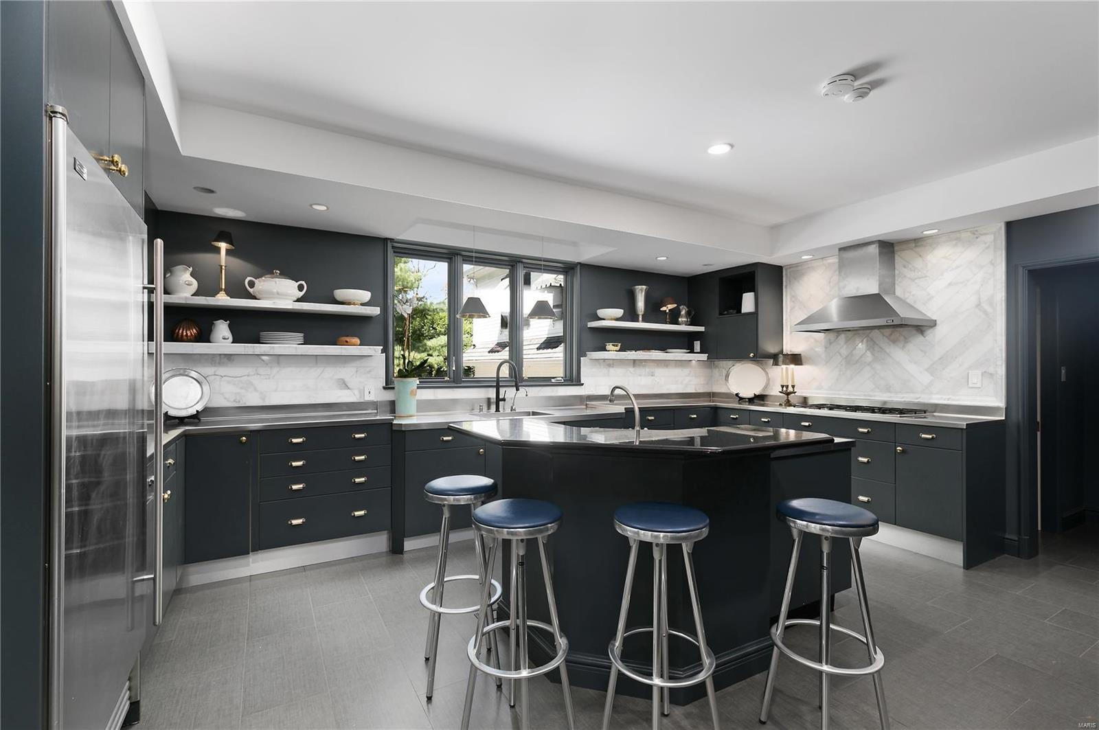 2 Fordyce Lane Ladue, MO 63124 - Photo 31 of 63