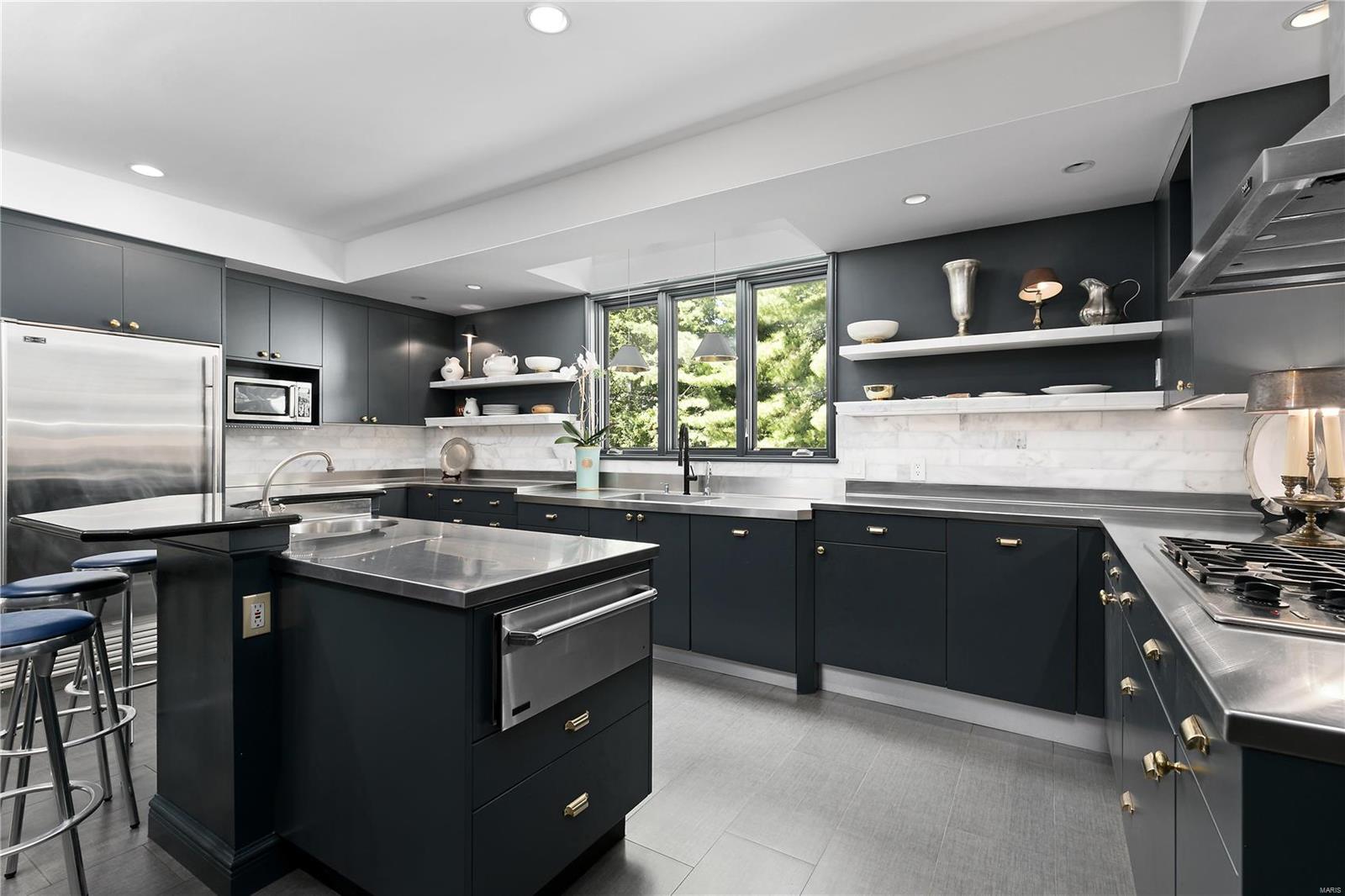 2 Fordyce Lane Ladue, MO 63124 - Photo 32 of 63