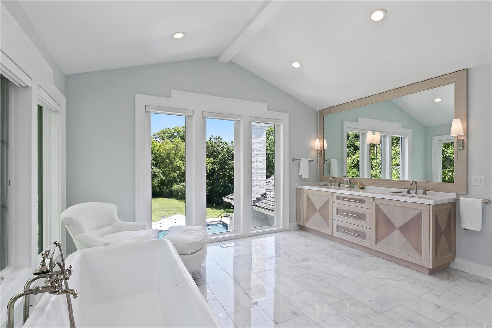 2 Fordyce Lane Ladue, MO 63124 - Photo 38 of 63