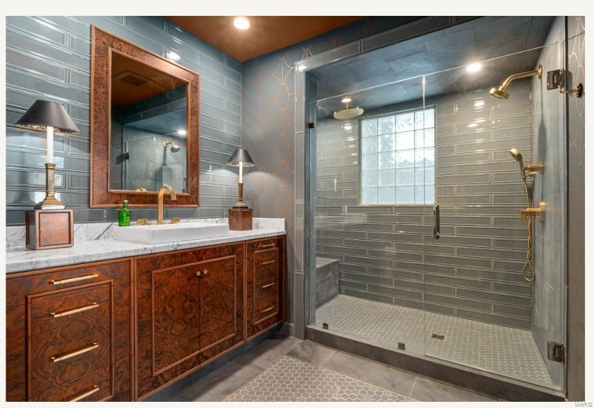 2 Fordyce Lane Ladue, MO 63124 - Photo 43 of 63