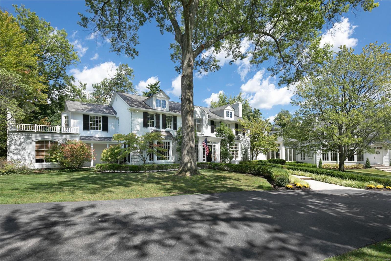 2 Fordyce Lane Ladue, MO 63124 - Photo 5 of 63