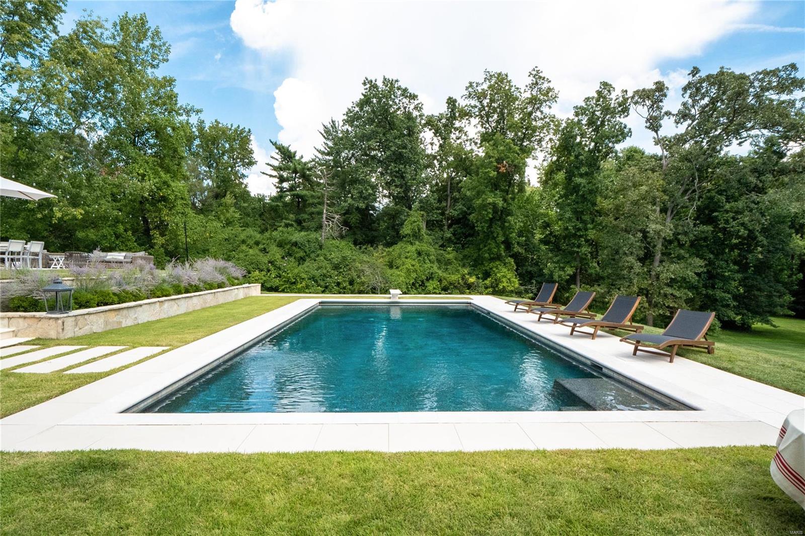 2 Fordyce Lane Ladue, MO 63124 - Photo 52 of 63