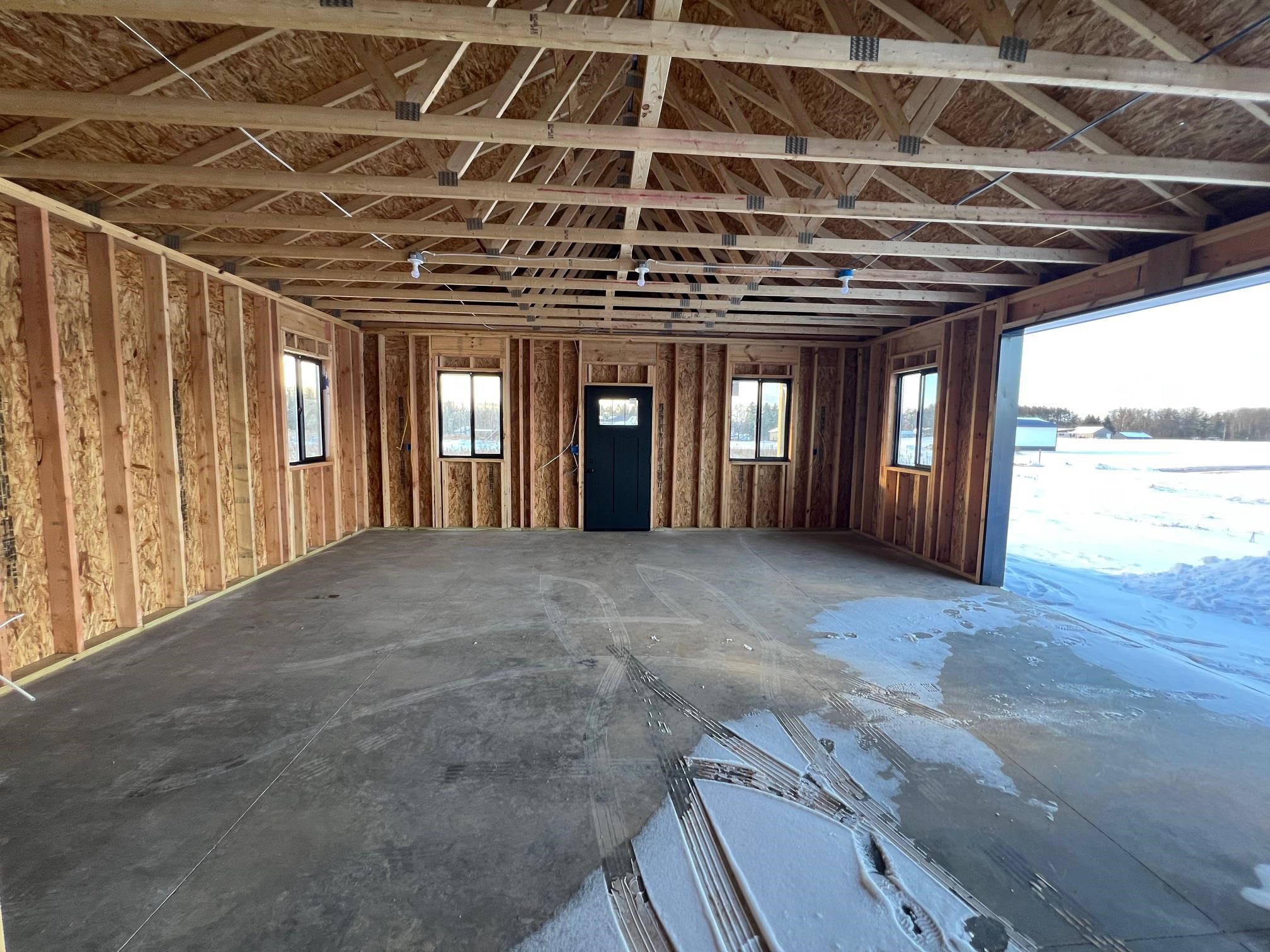 9233 James Way, Unit 5 Pound, WI 54161 - Photo 4 of 21