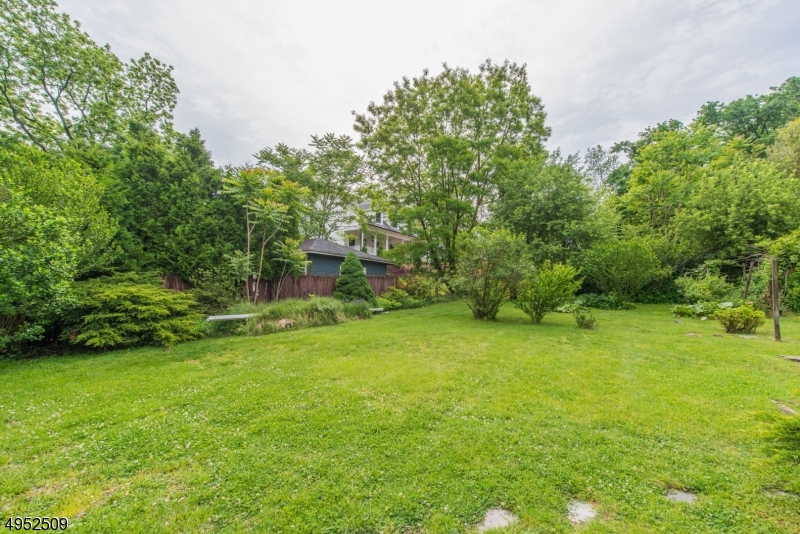 38 Buttonwood Road, Unit 38 Essex Fells, NJ 07021 - Photo 17 of 19