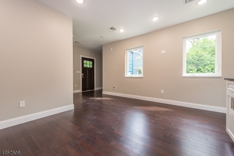 38 Buttonwood Road, Unit 38 Essex Fells, NJ 07021 - Photo 3 of 19