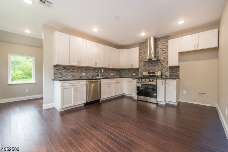 38 Buttonwood Road, Unit 38 Essex Fells, NJ 07021 - Photo 6 of 19