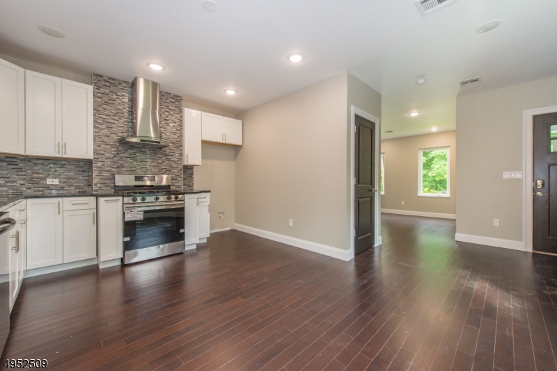 38 Buttonwood Road, Unit 38 Essex Fells, NJ 07021 - Photo 7 of 19