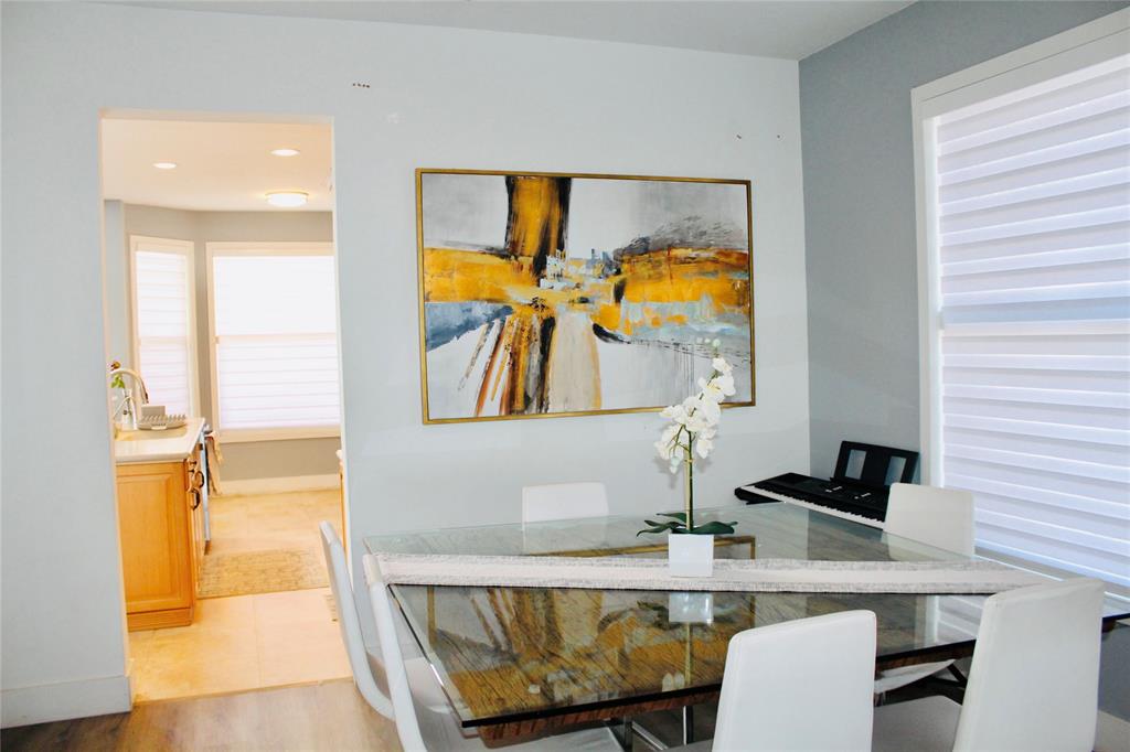 1512 Southwest 187th Terrace Pembroke Pines, FL 33029 - Photo 8 of 29 a bathroom with a granite countertop sink and a mirror