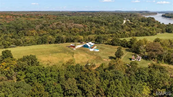 $1,100,000 | 10200 State Route 94, Portland, MO 65067