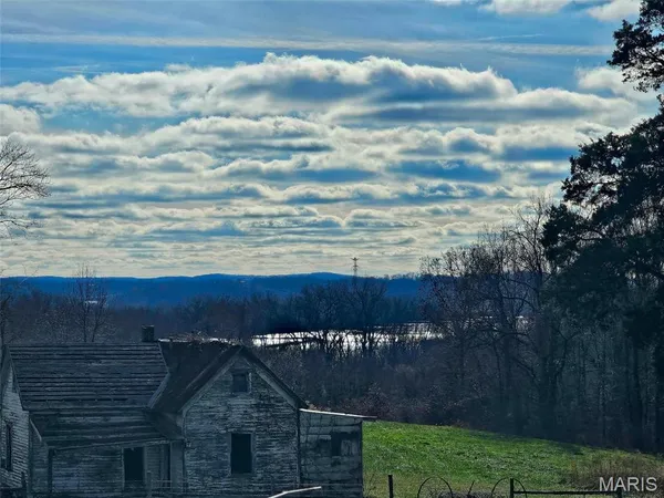 $1,100,000 | 10200 State Route 94, Portland, MO 65067