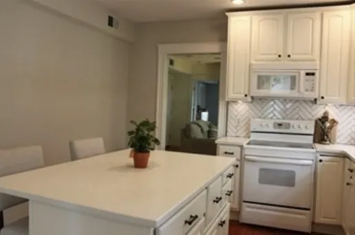 $3,200 | 65 South Street, Unit 2, Westborough, MA 01581